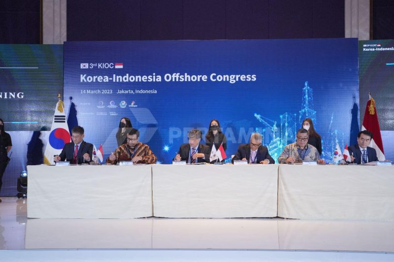 ELNUSA Teken MOU Bersama KHAN Co., Ltd di Korea-Indonesia Offshore Congress 2023 (dok. pertamina.com)