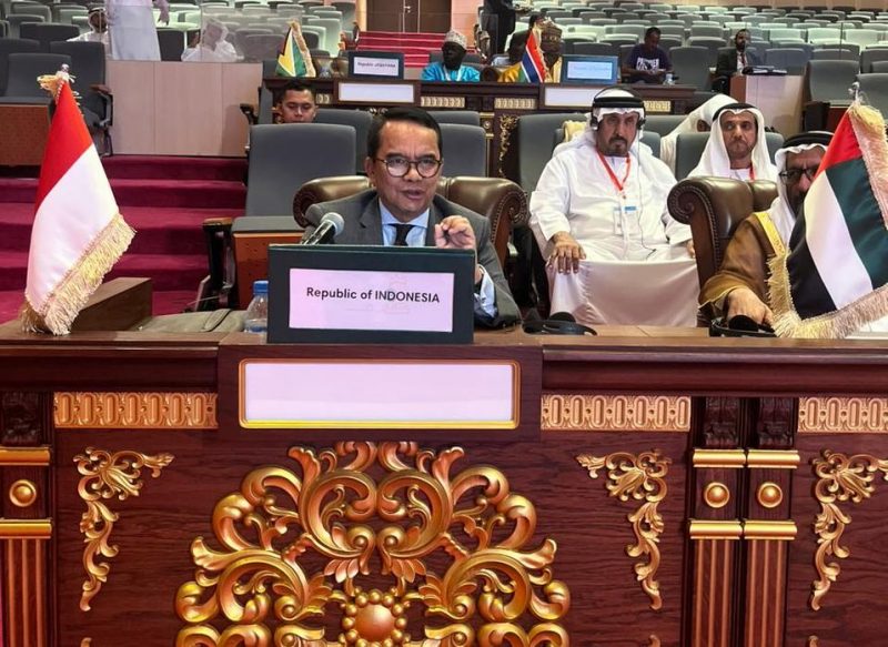 Direktur Kerja Sama Multilateral Duta Besar Tri Tharyat, mewakili Menlu RI, dalam Konferensi Tingkat Menteri (KTM) ke-49 OKI di Nouakchott, Mauritania, pada 16-17 Maret 2023.​