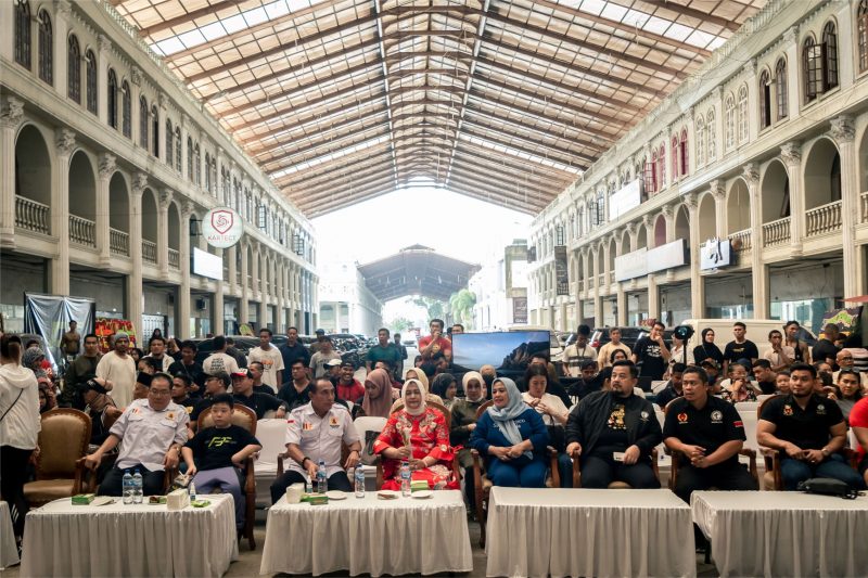 Grand Opening Gym “Fin’s Body Factory” dihadiri oleh Gubernur Sumatra Utara, beserta jajaran Pemerintah dan Kepala Dinas Pemuda dan Olahraga (Kadispora).